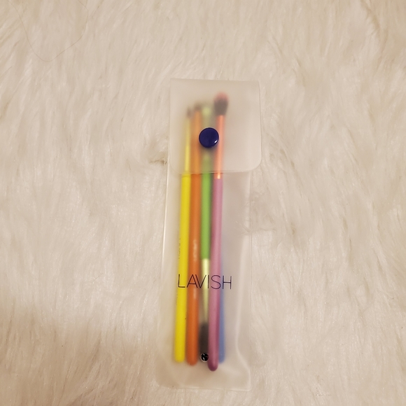 Lavish 5 Piece Neon Brushes